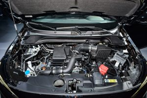 So sánh Skoda Kushaq và Honda HR-V: Nên mua xe nào năm 2026?