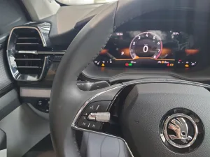 Lẫy chuyển số trên vô lăng của Skoda Kushaq có tác dụng gì? Ưu và nhược điểm so với những mẫu xe không được trang bị