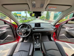 So sánh Skoda Kushaq và Mazda CX-3: Chênh nhau 10 triệu nên mua xe nào năm 2026?