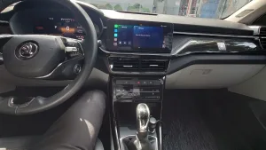 So sánh Skoda Kushaq và Mazda CX-3: Chênh nhau 10 triệu nên mua xe nào năm 2026?