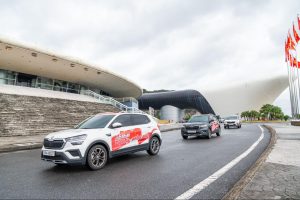 So sánh Skoda Kushaq và Mitsubishi Xforce: Nên mua xe nào năm 2026?