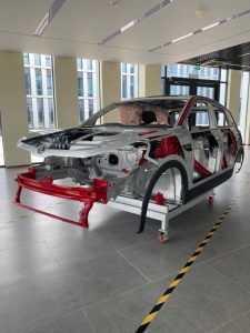 So sánh Skoda Kushaq và Honda HR-V: Nên mua xe nào năm 2026?