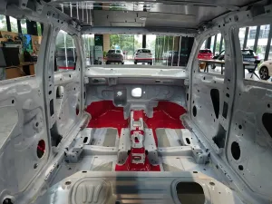 Khung gầm Skoda Kushaq có gì đặc biệt? Giải mã nền tảng MQB và các vùng thép gia cường chịu lực cao
