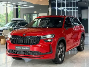 So sánh Skoda Kodiaq Sportline và Kodiaq Premium MY25: Hai phiên bản khác nhau ở đâu?