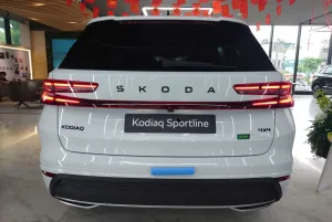 Skoda Kodiaq Sportline MY25 có còn đáng mua, hay thêm 100 triệu để lên MY26?