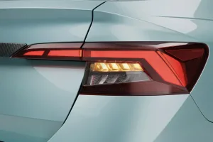 Skoda Slavia 2026 ra mắt với kiểu dáng mới và nhiều tính năng nổi bật